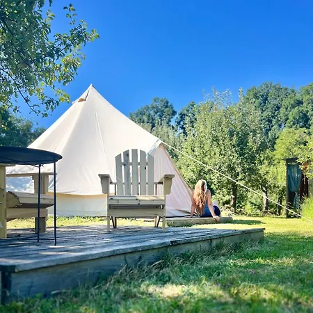 Glamping Vranov Na Samote U Vcelina