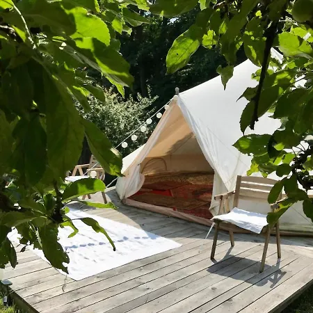Glamping Vranov Na Samote U Vcelina *