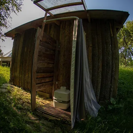 Glamping Vranov Na Samote U Vcelina
