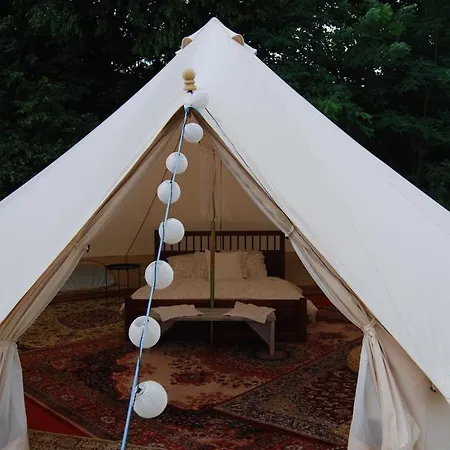 Glamping Vranov Na Samote U Vcelina